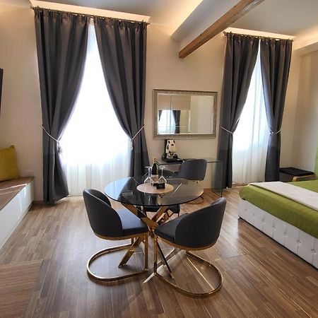 I Due Grifoni Studio Flat تاورمينا المظهر الخارجي الصورة