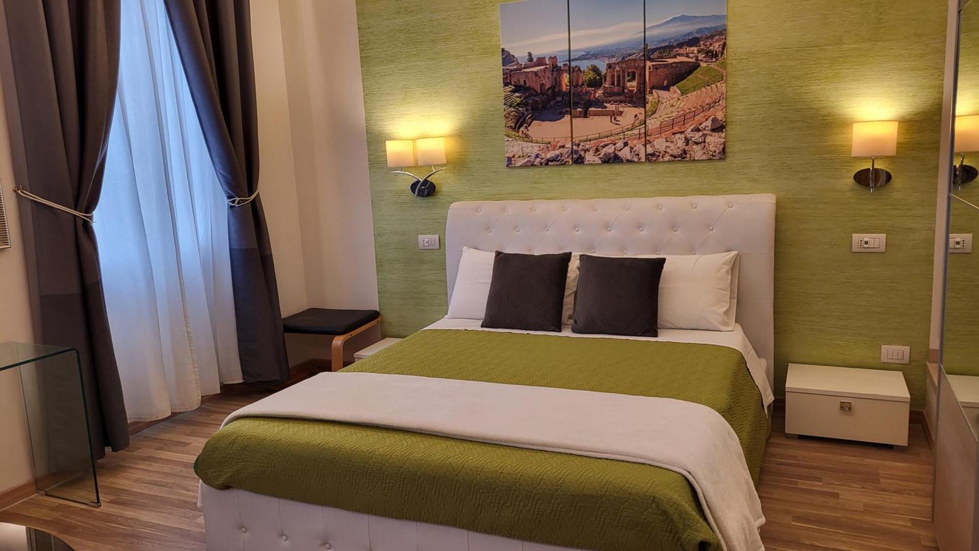 I Due Grifoni Studio Flat تاورمينا المظهر الخارجي الصورة